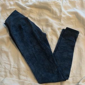 Alo Yoga Blue Tie Dye Airbrush Legging